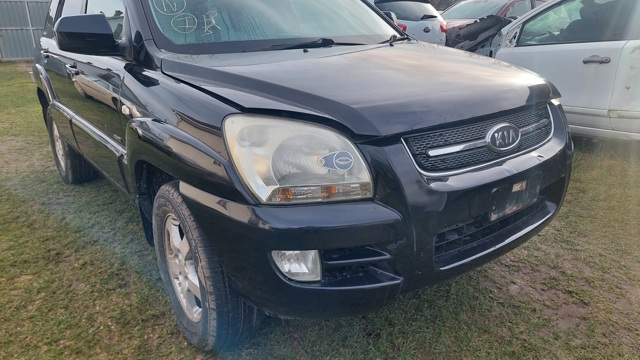Бампер передній 865110Z050 HYUNDAI