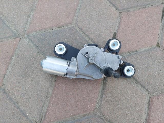 Склоочисник дверей задка 8A61A17K441AA FORD