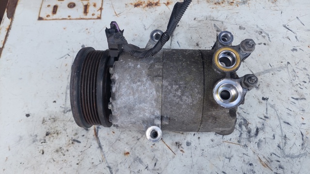 Компресор холодоагенту AV6119D629CA FORD