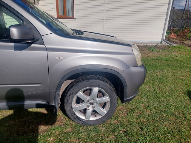 Переднє праве крило F3100JG0EA NISSAN