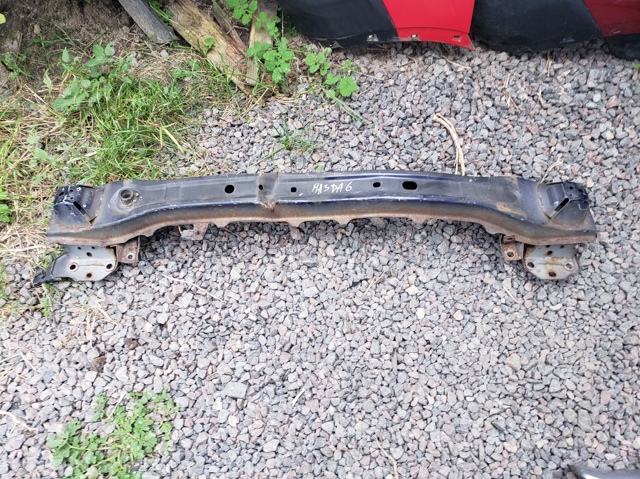 Балка бампера переднього GS1D50070B MAZDA