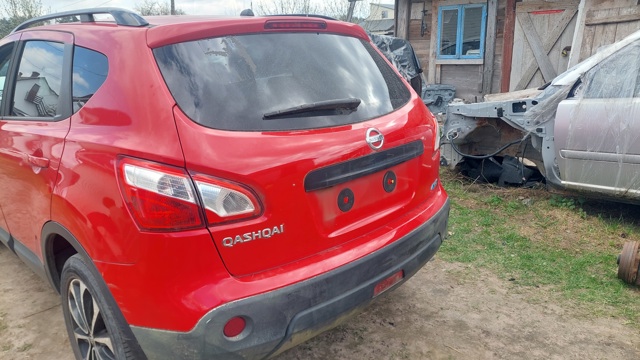 П'яті двері K0100BR0MB NISSAN