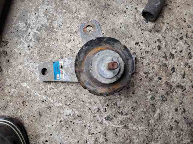 Права подушка двигуна MR594202 MITSUBISHI