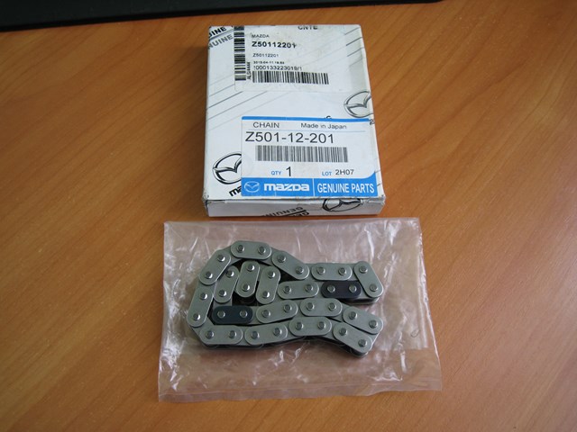 Комплект заміни ланцюга Z50112201 MAZDA
