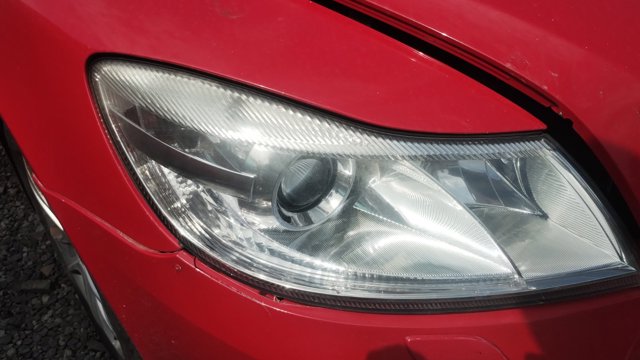 Фара передня права 1Z2941018P VAG