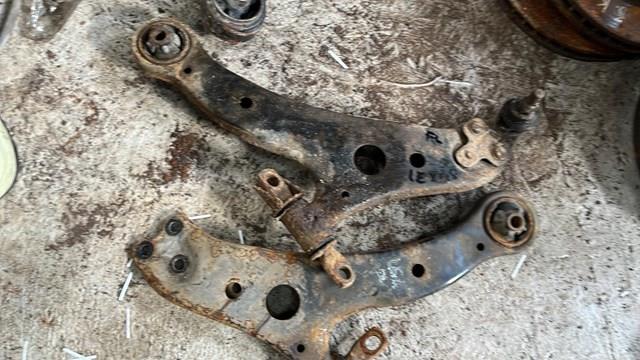 Поперечний важіль 4806948020 TOYOTA