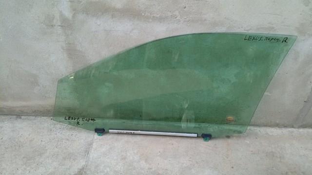 Скло передніх дверей, правих 6810148070 TOYOTA