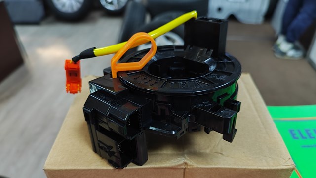 Кільце AIRBAG контактне 843060D070 КИТАЙ