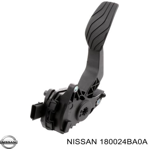 Підаль газу Nissan Rogue