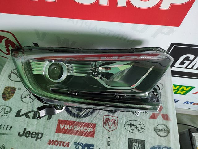 Фара основна права 33100TLA305 HONDA