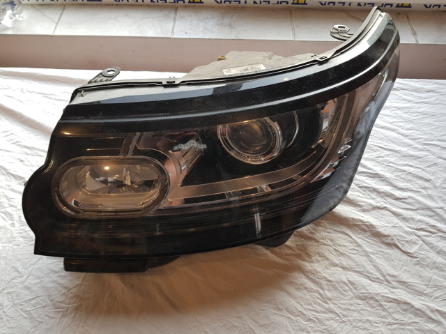 Основна фара в зборі ліва LR046927 LAND ROVER