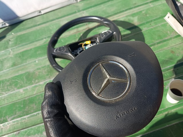 Подушка в кермі 0008602200 MERCEDES