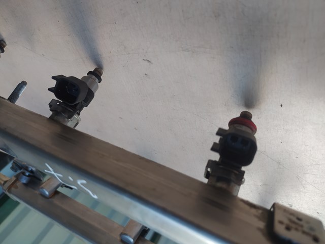 Форсунка паливна 280158191 BOSCH