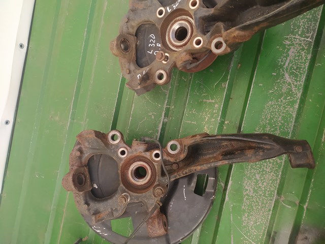 Цапфа поворотного кулака 8H323K186AA LAND ROVER