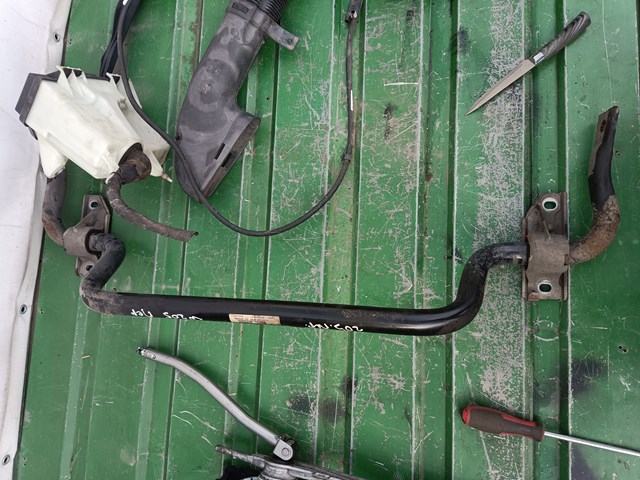 Стабілізатор передній A2053230965 MERCEDES