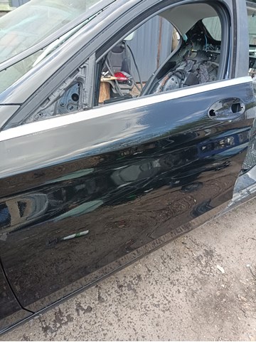 Водійські двері A2057200105 MERCEDES
