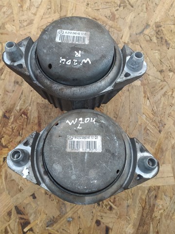 Права подушка двигуна A2122404217 MERCEDES
