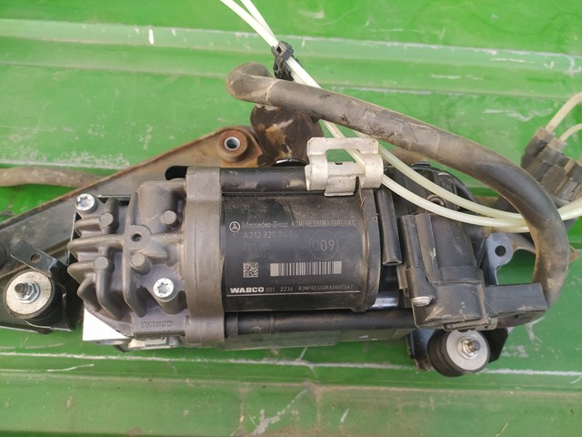 Компресор пневмопідкачкою (амортизаторів) A2123200404 MERCEDES