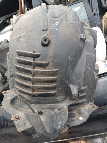 Підкрилок переднього крила, лівий передній A2126904330 MERCEDES