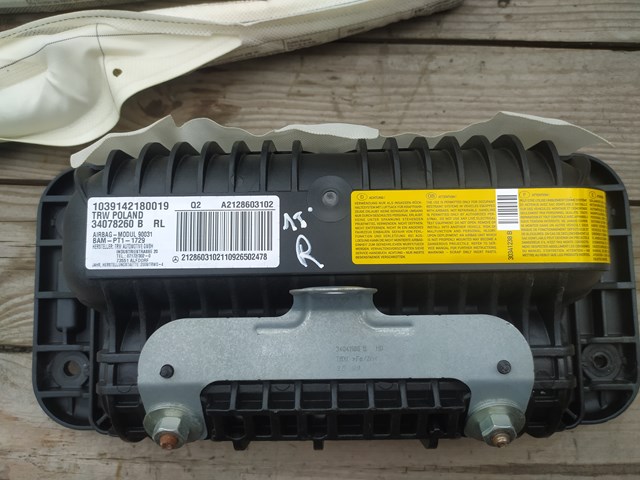 Подушка безпеки бокова A2128603102 MERCEDES