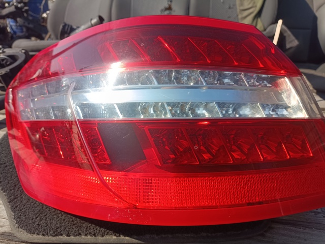 Стоп задній A2129060558 MERCEDES
