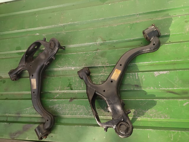 Поперечний важіль AH323A053AB LAND ROVER