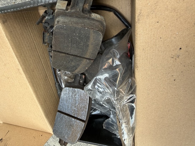 Колодки гальмівні задні, дискові 85140320 GM