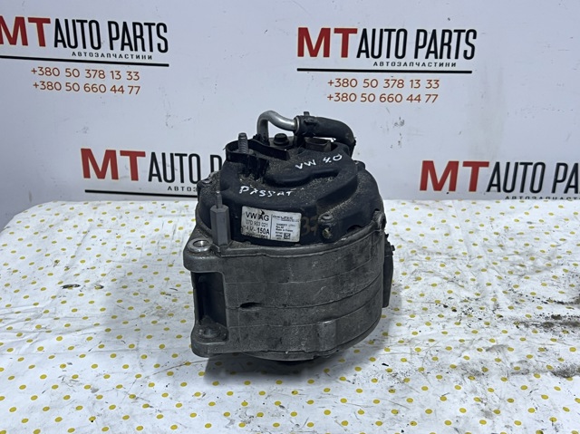 Авто генератор 07D903021 VAG