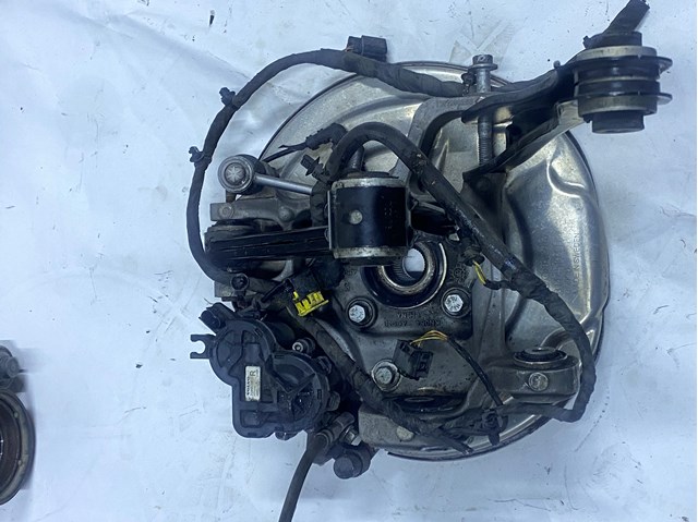 Супорт гальмівний задній правий 32217364 VOLVO