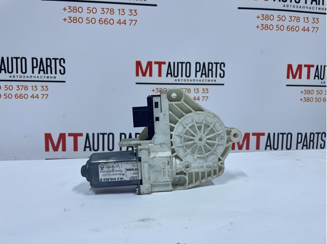 Мотор склопідйомника дверей задніх, правих 4L0959802B VAG