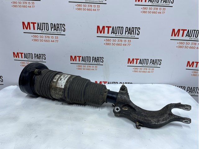 Амортизатори передні 4M0616039AC VAG