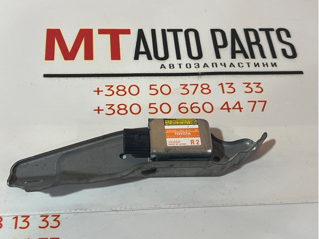 Датчик AIRBAG передній 8983330020 TOYOTA
