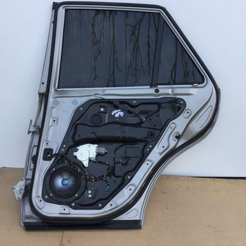 Двері пасажирські задні праві A1647300205 MERCEDES