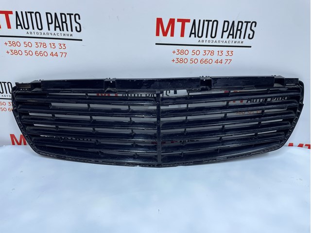 Захисна решітка радіатора A2118800583 MERCEDES