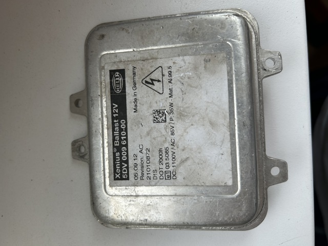 Блок розпалювання, ксенон 5DV00961000 MERCEDES