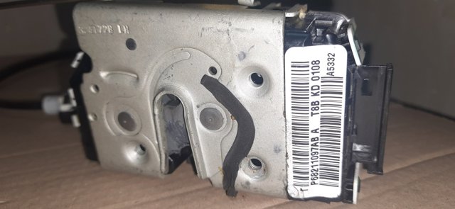 Замок водійських дверей 68211097AB CHRYSLER
