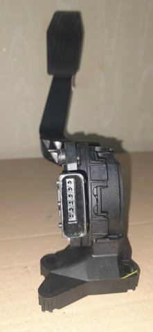 Педаль газу (акселератора) 68255373AA CHRYSLER