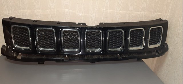 Облицювання радіатора 6BA20TZZAB CHRYSLER