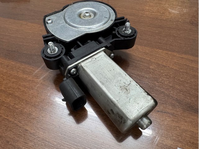 Склопідйомник з електродвигуном 51764550 FIAT