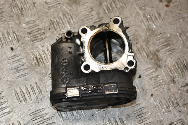 Заслінка повітряна 0281002681 RENAULT