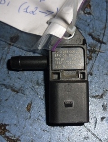 Датчик тиску повітря 0281006222 VAG