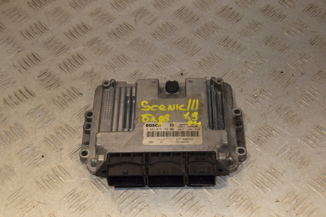 Блок двигуна 0281015798 RENAULT