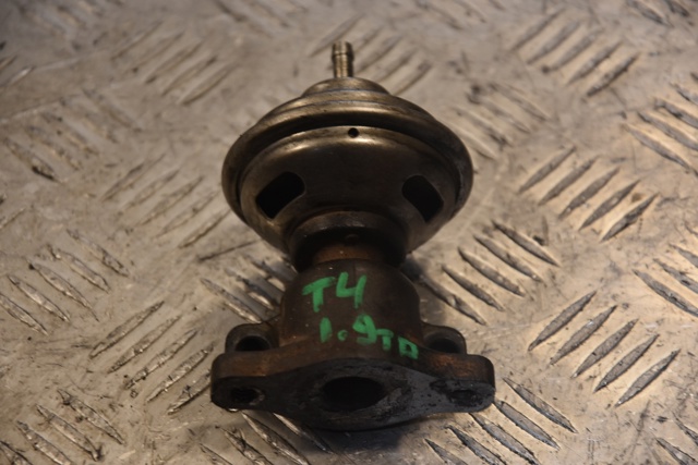 Клапан EGR 028131501E VAG