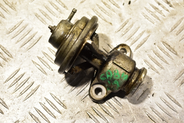 Клапан EGR рециркуляції газів 038131501 VAG