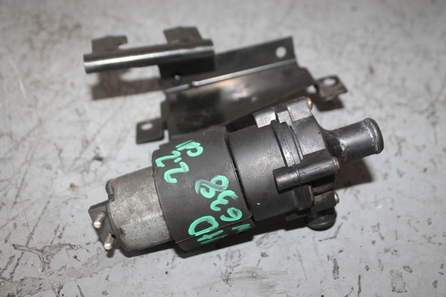 Помпа водяна, (насос) охолодження, додатковий електричний Mercedes V