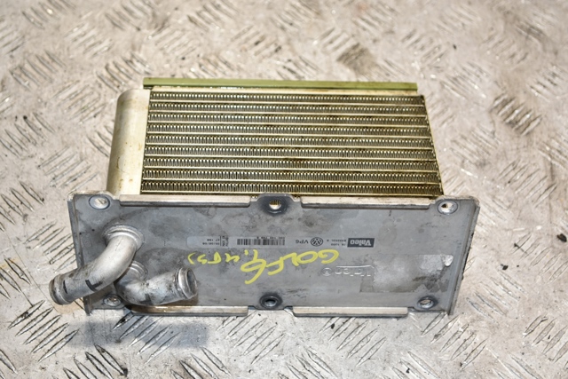 Масляний радіатор охолодження рідини АКПП 03C145749B VAG