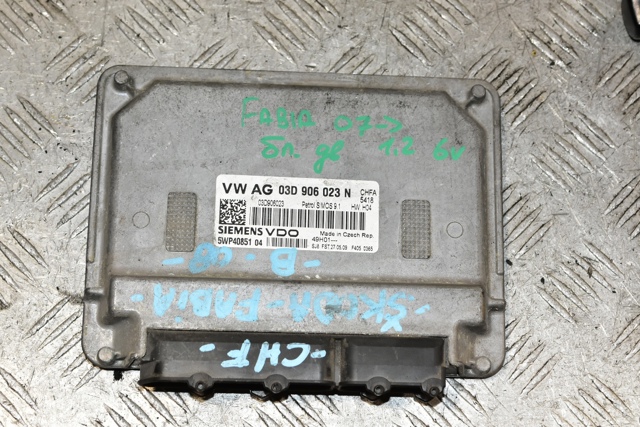 Модуль управління двигуном 03D906023N VAG