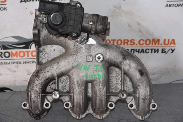 Колектор впускний 03G129713P VAG