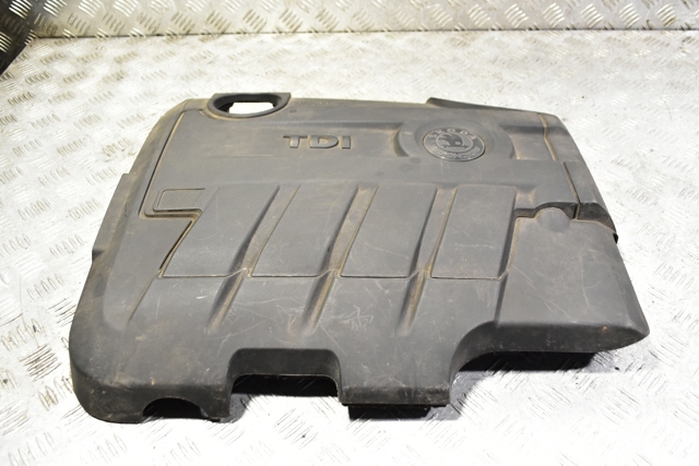 Екран двигуна 03L103925E VAG
