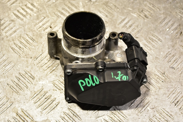 Дросільна заслінка в зборі 03L128063AC VAG